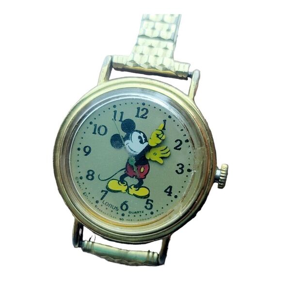 Lorus Vintage Mickey Mouse Gold Tone Wristwatch Y481-1190 A1 New Battery READ - Picture 9 of 10